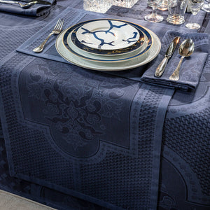 Table Runner - Le Jacquard Francais - Palais Venetien Blue