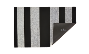 Chilewich Bold Stripe Indoor/Outdoor Shag Floor Mat - Black White