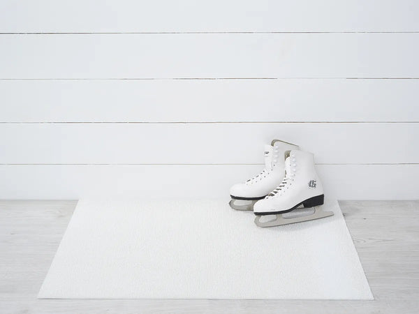 Chilewich Indoor/Outdoor Solid Shag Floor Mat -  Super White