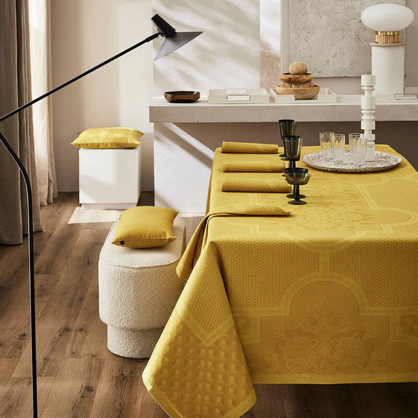 Tablecloth - Le Jacquard Francais - Palais Venitien Gold