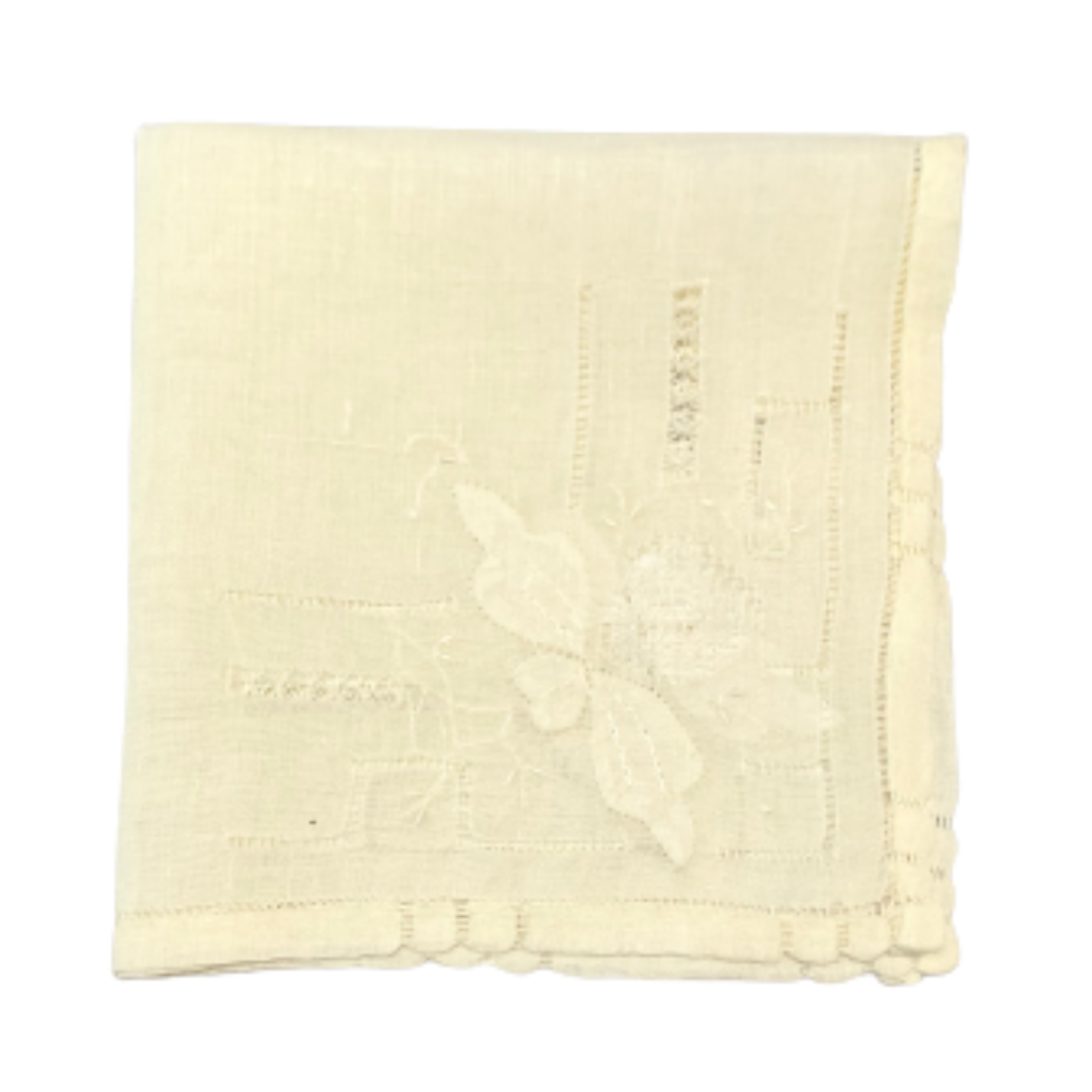 Vintage Ivory Hankie With Embroidery